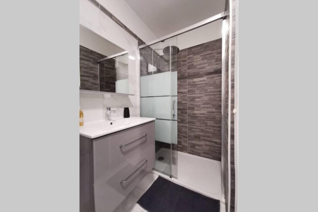 Cosy Studio 200 M From Nice Beach & Promenade Des Anglais Exterior photo